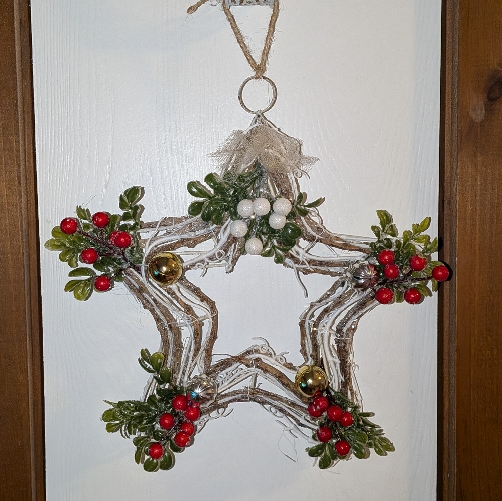 Handmade Star Shaped Holiday Wreath with Faux Holly & Greens